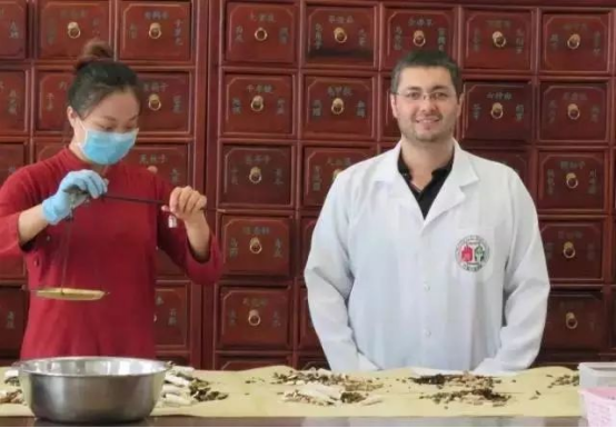 海外中医针灸诊所数量激增的现状