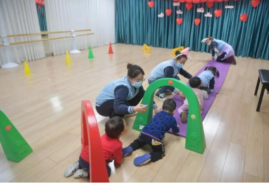 产科关停潮：从乡镇到城市的“多米诺骨牌”