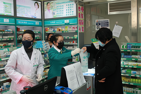 从“单一药店”到“社区健康枢纽” 从“单一药店”到“社区健康枢纽”