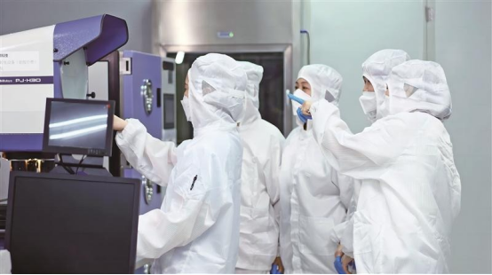 技术突破：从实验室到临床的跨越